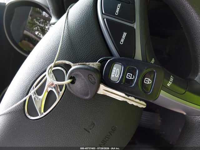 Продажа на аукционе авто 2016 Hyundai Elantra Se, vin: 5NPDH4AE4GH716277, номер лота: 45737403