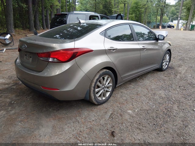 Продажа на аукционе авто 2016 Hyundai Elantra Se, vin: 5NPDH4AE4GH716277, номер лота: 45737403