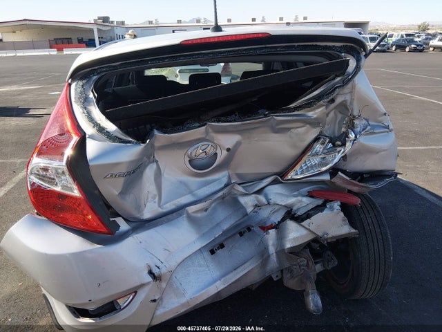 45737405 :رقم المزاد ، KMHCU5AE8DU111558 vin ، 2013 Hyundai Accent Se مزاد بيع