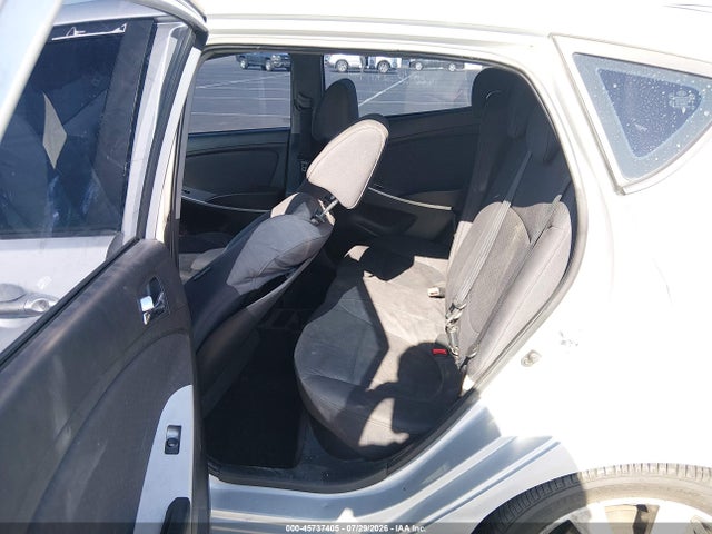 45737405 :رقم المزاد ، KMHCU5AE8DU111558 vin ، 2013 Hyundai Accent Se مزاد بيع