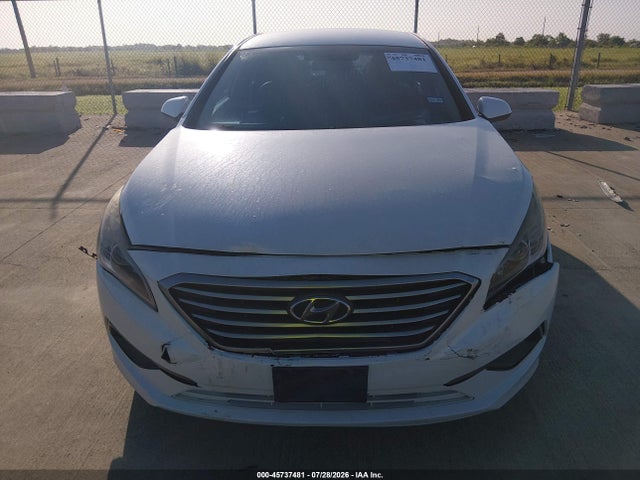 Hyundai SONATA SE 2016 5NPE24AF2GH317401 Image 12