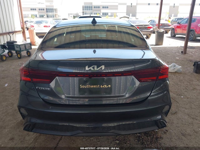 2023 Kia Forte Lxs მანქანა იყიდება აუქციონზე, vin: 3KPF24AD8PE590172, აუქციონის ნომერი: 45737517