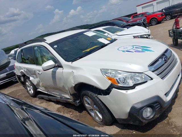 45737537 :رقم المزاد ، 4S4BRCCC7E3237222 vin ، 2014 Subaru Outback 2.5i Premium مزاد بيع