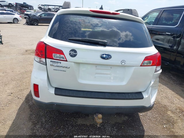 45737537 :رقم المزاد ، 4S4BRCCC7E3237222 vin ، 2014 Subaru Outback 2.5i Premium مزاد بيع