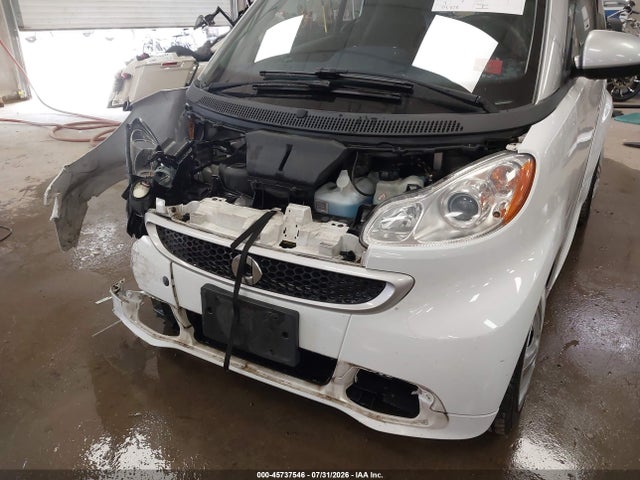Продажа на аукционе авто 2015 Smart Fortwo Pure, vin: WMEEJ3BA6FK805901, номер лота: 45737546