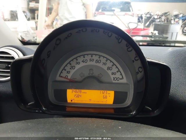 Продажа на аукционе авто 2015 Smart Fortwo Pure, vin: WMEEJ3BA6FK805901, номер лота: 45737546