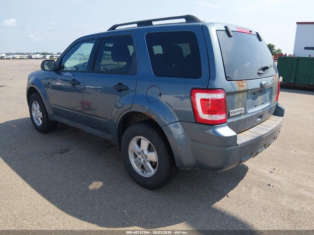 2011 Ford Escape Xlt მანქანა იყიდება აუქციონზე, vin: 1FMCU0D70BKB91138, აუქციონის ნომერი: 45737594