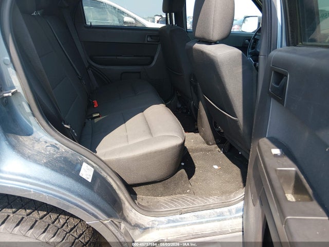 2011 Ford Escape Xlt მანქანა იყიდება აუქციონზე, vin: 1FMCU0D70BKB91138, აუქციონის ნომერი: 45737594