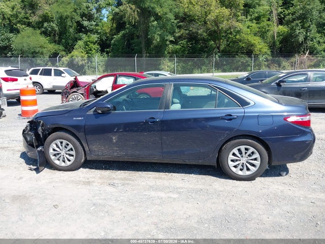45737639 :رقم المزاد ، 4T1BD1FK8HU206677 vin ، 2017 Toyota Camry Hybrid Le مزاد بيع