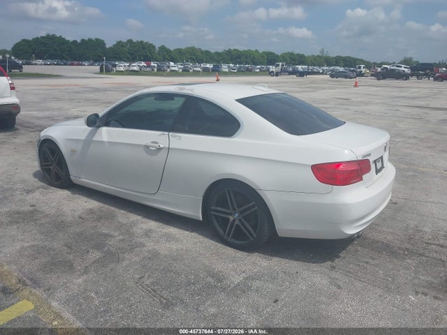 2011 Bmw 328i მანქანა იყიდება აუქციონზე, vin: WBAKE5C55BE432262, აუქციონის ნომერი: 45737644