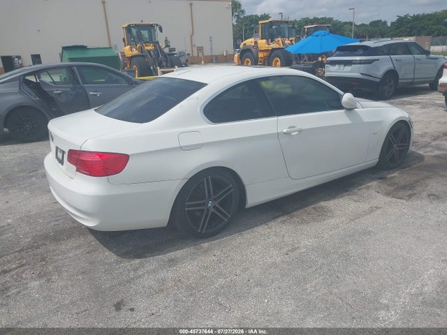 2011 Bmw 328i მანქანა იყიდება აუქციონზე, vin: WBAKE5C55BE432262, აუქციონის ნომერი: 45737644