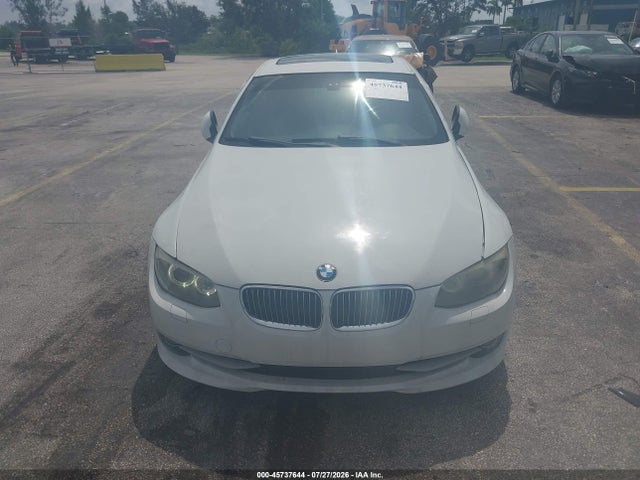 2011 Bmw 328i მანქანა იყიდება აუქციონზე, vin: WBAKE5C55BE432262, აუქციონის ნომერი: 45737644