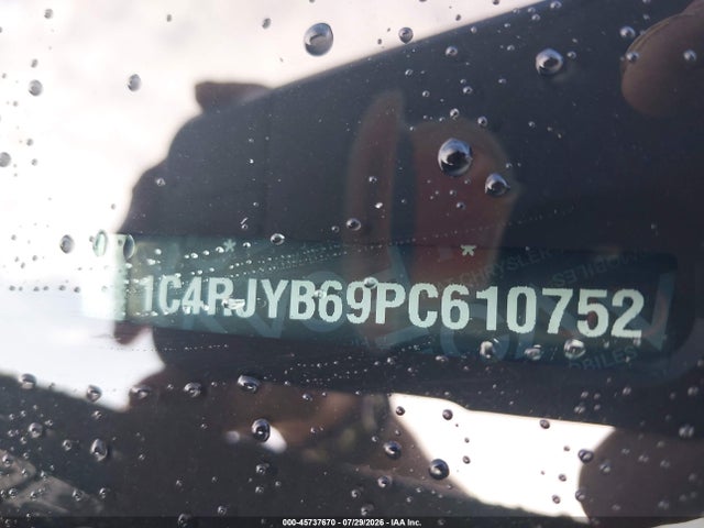 45737670 :رقم المزاد ، 1C4RJYB69PC610752 vin ، 2023 Jeep Grand Cherokee 4xe مزاد بيع