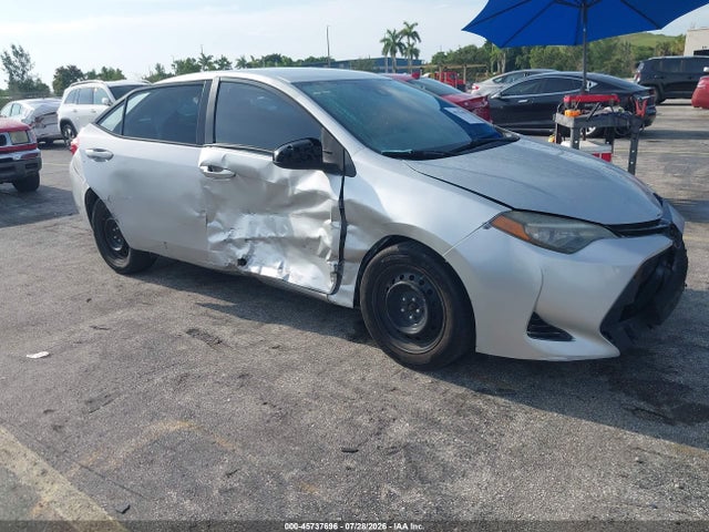 2018 Toyota Corolla Le მანქანა იყიდება აუქციონზე, vin: 5YFBURHE7JP761214, აუქციონის ნომერი: 45737696