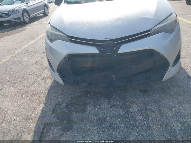 2018 Toyota Corolla Le მანქანა იყიდება აუქციონზე, vin: 5YFBURHE7JP761214, აუქციონის ნომერი: 45737696
