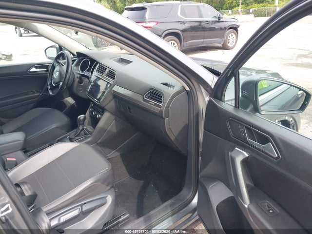 Aukcja sprzedaży 2018 Volkswagen Tiguan 2.0t Se/2.0t Sel, vin: 3VV3B7AX2JM129952, numer aukcji: 45737701