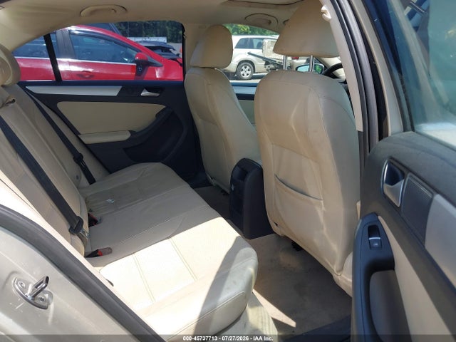 Продажа на аукционе авто 2014 Volkswagen Jetta 1.8t Se, vin: 3VWD17AJ9EM256573, номер лота: 45737713