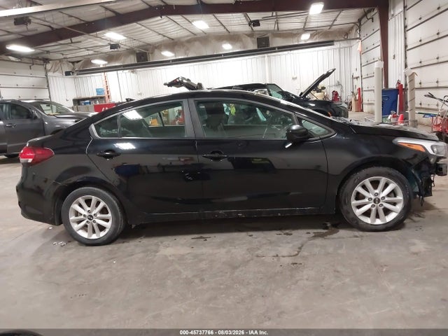 Продажа на аукционе авто 2017 Kia Forte Lx, vin: 3KPFL4A72HE130353, номер лота: 45737766