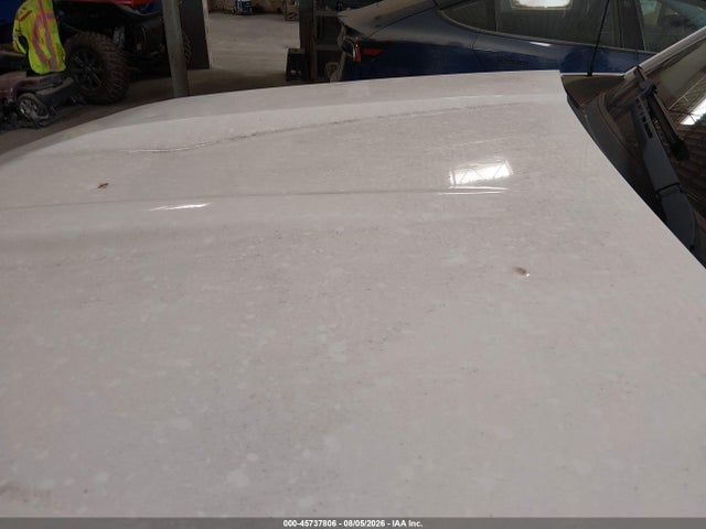 3GCPCNEH9JG461566 Chevrolet Silverado 1500 Wt