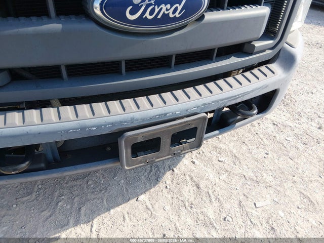 Ford F-350 Chassis Xl 2014 1FDRF3G63EEB81697 Image 13