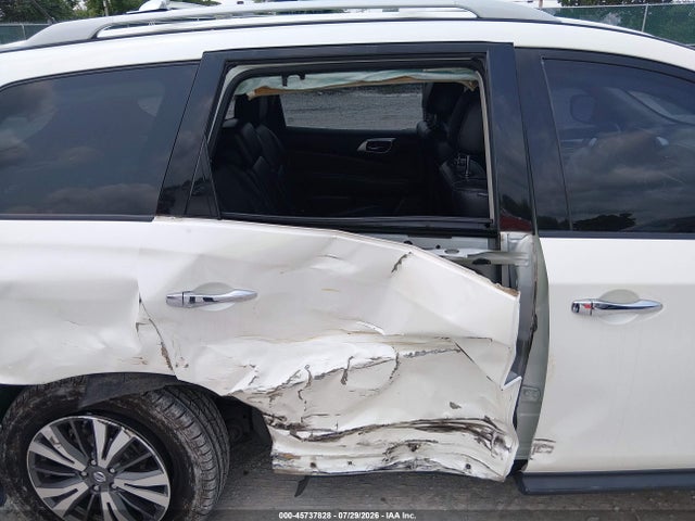 Aukcja sprzedaży 2017 Nissan Pathfinder Platinum/s/sl/sv, vin: 5N1DR2MMXHC667809, numer aukcji: 45737828