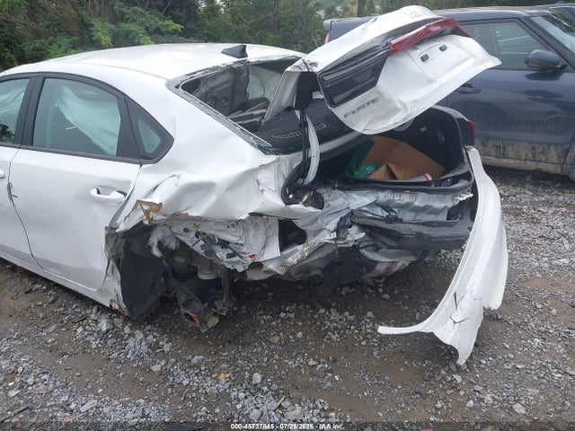 Aukcja sprzedaży 2023 Kia Forte Lxs, vin: 3KPF24AD5PE676829, numer aukcji: 45737845