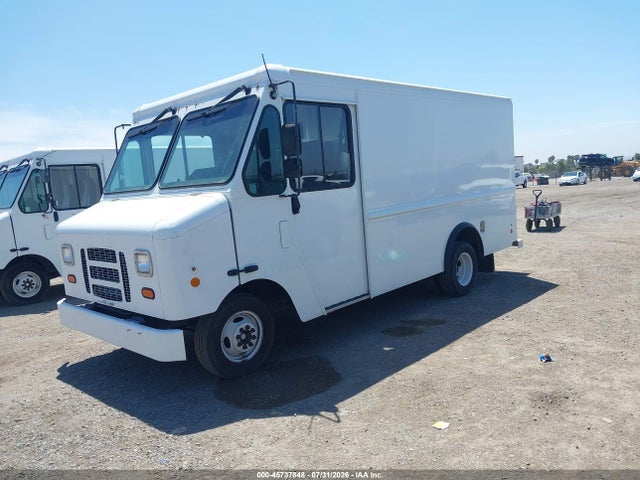 Ford E-350 Stripped 2018 1FC3E3K64JDC33150 Image 2