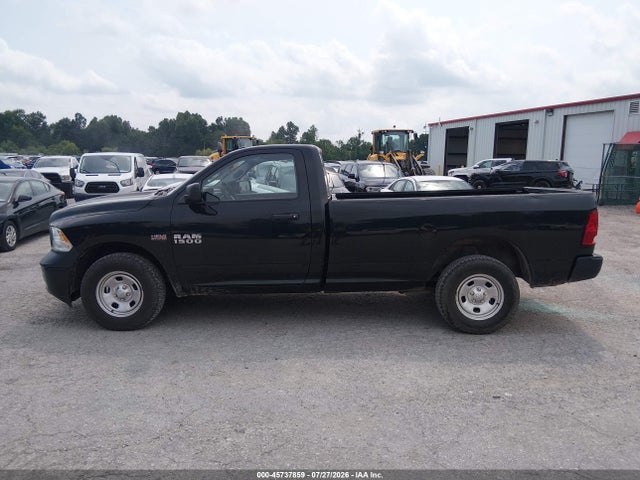 Продажа на аукционе авто 2017 Ram 1500 Tradesman  4x4 8' Box, vin: 3C6JR7DT2HG555828, номер лота: 45737859