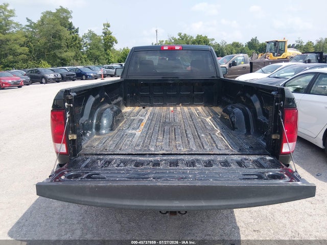 Продажа на аукционе авто 2017 Ram 1500 Tradesman  4x4 8' Box, vin: 3C6JR7DT2HG555828, номер лота: 45737859