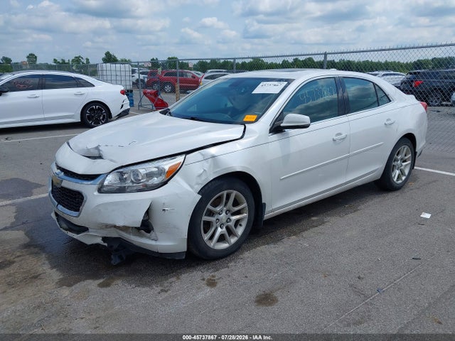 Chevrolet MALIBU 1LT 2015 1G11C5SL9FF306502 Image 2