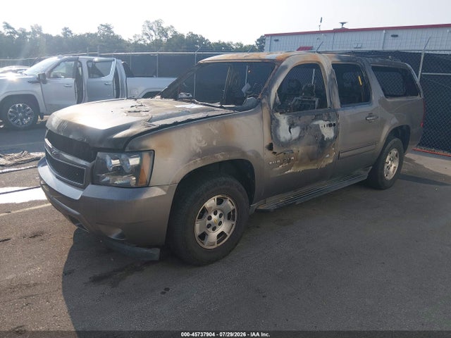 2013 Chevrolet Suburban Lt მანქანა იყიდება აუქციონზე, vin: 1GNSCJE02DR289583, აუქციონის ნომერი: 45737904