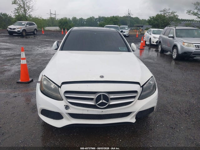 Aukcja sprzedaży 2018 Mercedes-benz C 300, vin: 55SWF4JB1JU240529, numer aukcji: 45737968