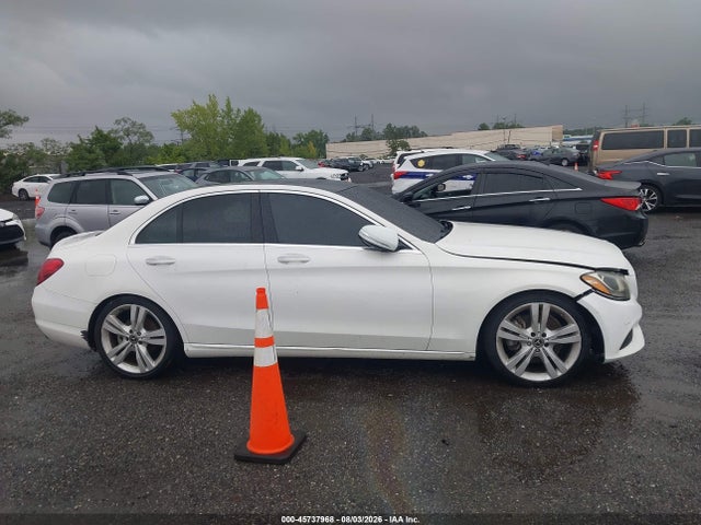 Aukcja sprzedaży 2018 Mercedes-benz C 300, vin: 55SWF4JB1JU240529, numer aukcji: 45737968