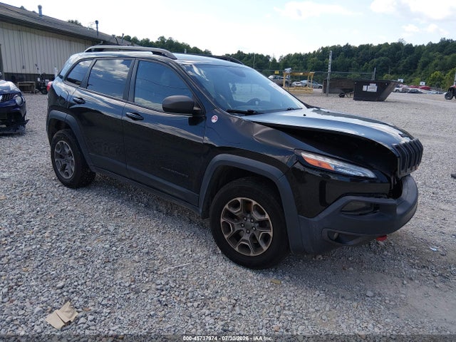 Продажа на аукционе авто 2015 Jeep Cherokee Trailhawk, vin: 1C4PJMBS4FW649050, номер лота: 45737974
