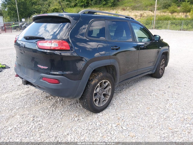 Продажа на аукционе авто 2015 Jeep Cherokee Trailhawk, vin: 1C4PJMBS4FW649050, номер лота: 45737974