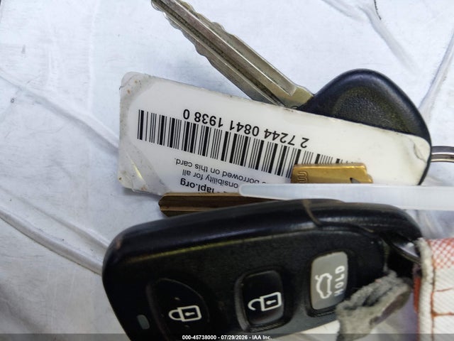 5NPD84LF2HH028768 Hyundai ELANTRA SE