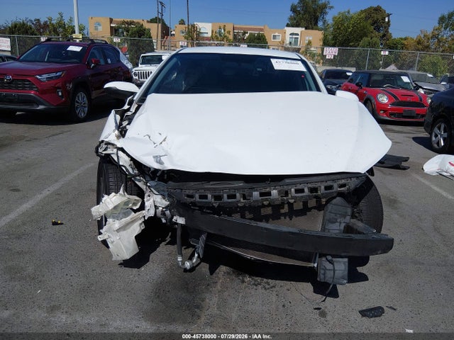 5NPD84LF2HH028768 Hyundai ELANTRA SE
