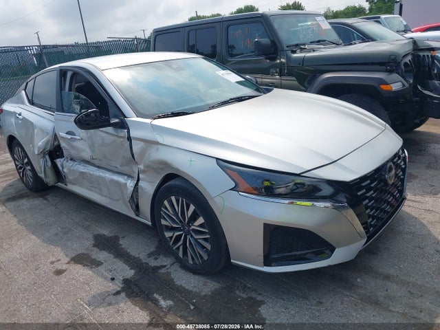 Продажа на аукционе авто 2024 Nissan Altima Sv Fwd, vin: 1N4BL4DVXRN389670, номер лота: 45738085