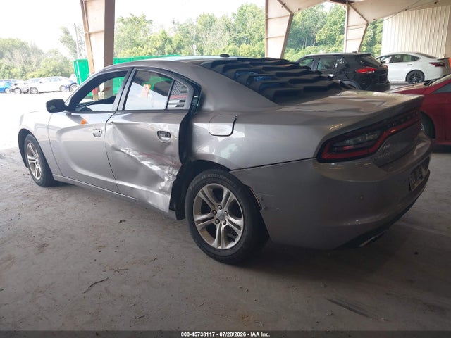 45738117 :رقم المزاد ، 2C3CDXBG0FH813318 vin ، 2015 Dodge Charger Se مزاد بيع