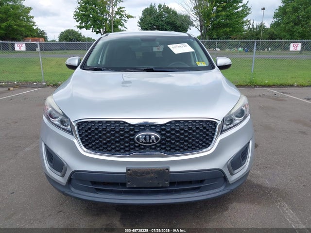 2016 Kia Sorento 2.4l L მანქანა იყიდება აუქციონზე, vin: 5XYPG4A3XGG005706, აუქციონის ნომერი: 45738328