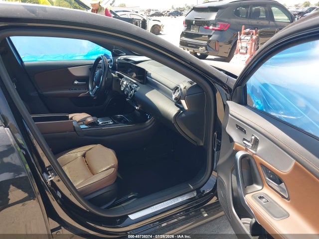 45738374 :رقم المزاد ، W1K3G4EB1LJ231228 vin ، 2020 Mercedes-benz A 220 مزاد بيع