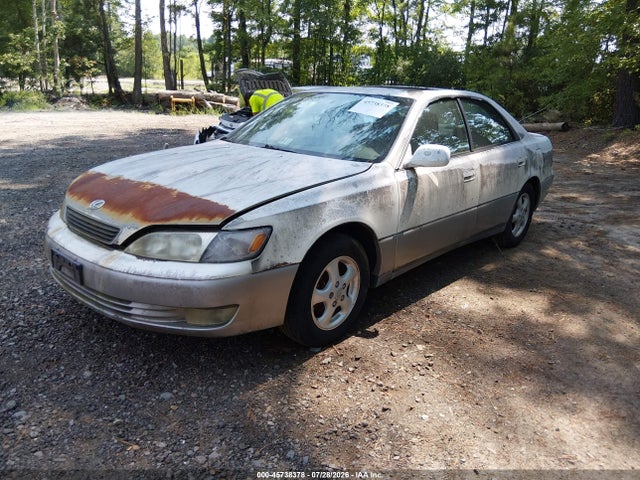 Продажа на аукционе авто 1997 Lexus Es 300, vin: JT8BF22G0V0001524, номер лота: 45738378