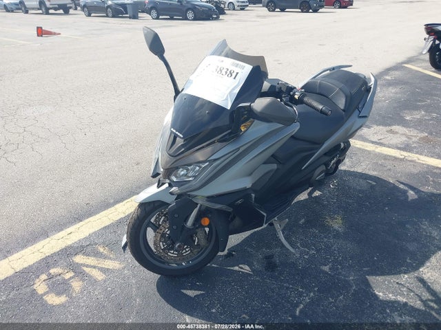 Kymco Usa Inc Ak 550 2022 RFBSAT548NB440839 Image 2