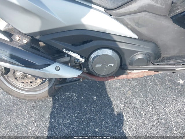 Kymco Usa Inc Ak 550 2022 RFBSAT548NB440839 Image 8