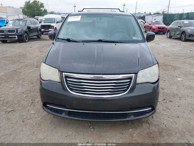 2011 Chrysler Town & Country Touring მანქანა იყიდება აუქციონზე, vin: 2A4RR5DG9BR783193, აუქციონის ნომერი: 45738481