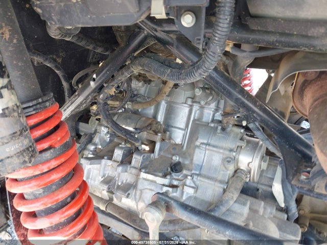 1HFVE06A3N4200884 Honda SXS1000 S4