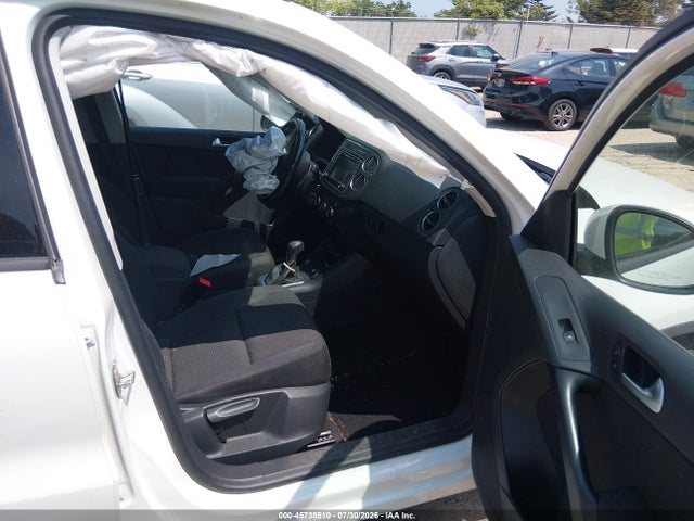 Aukcja sprzedaży 2017 Volkswagen Tiguan 2.0t/2.0t S, vin: WVGBV7AX4HK043623, numer aukcji: 45738510
