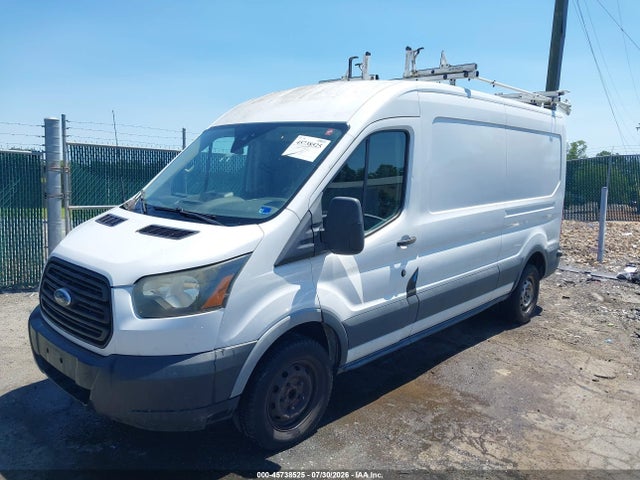 45738525 :رقم المزاد ، 1FTNR2CM3FKA22139 vin ، 2015 Ford Transit-250 مزاد بيع