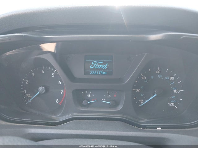 45738525 :رقم المزاد ، 1FTNR2CM3FKA22139 vin ، 2015 Ford Transit-250 مزاد بيع