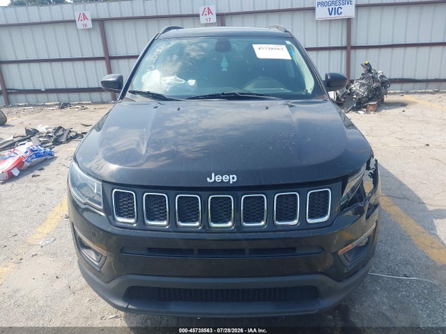 45738563 :رقم المزاد ، 3C4NJCBB8MT538926 vin ، 2021 Jeep Compass Latitude Fwd مزاد بيع
